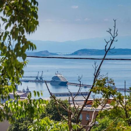 Crystal Apartment Rijeka Bagian luar foto