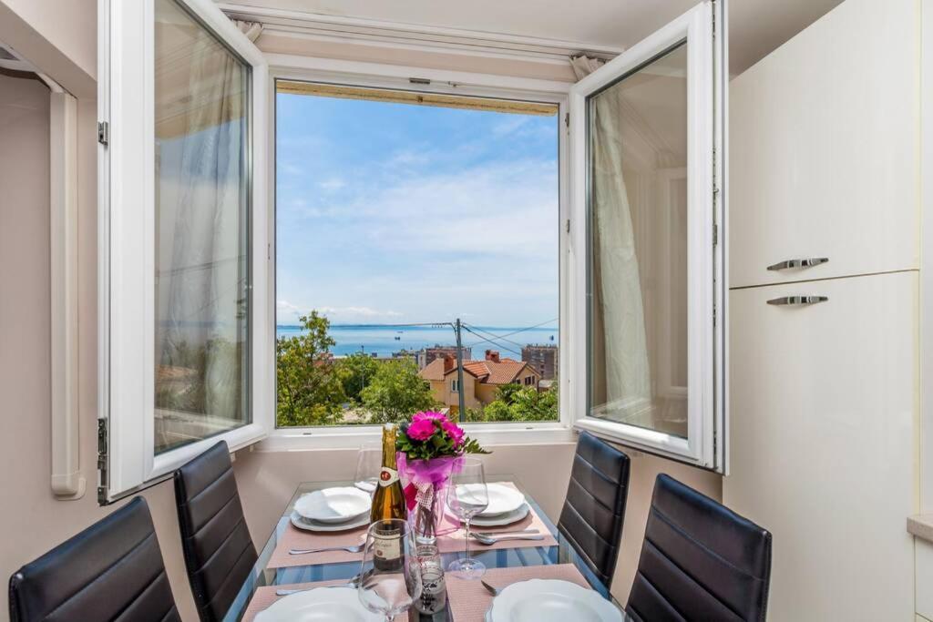 Crystal Apartment Rijeka Bagian luar foto