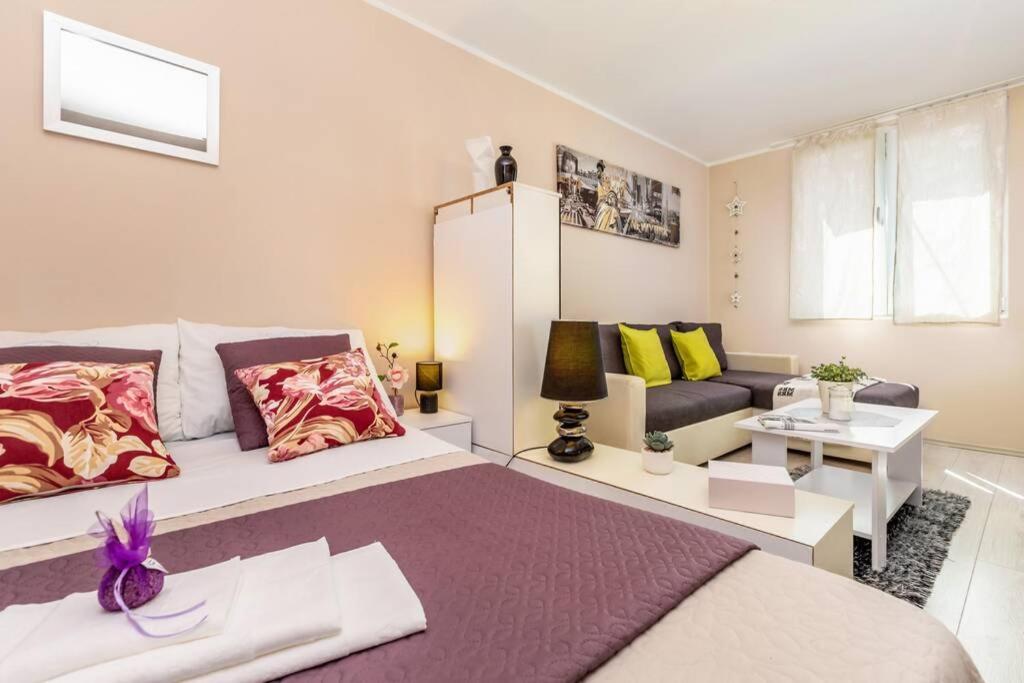 Crystal Apartment Rijeka Bagian luar foto