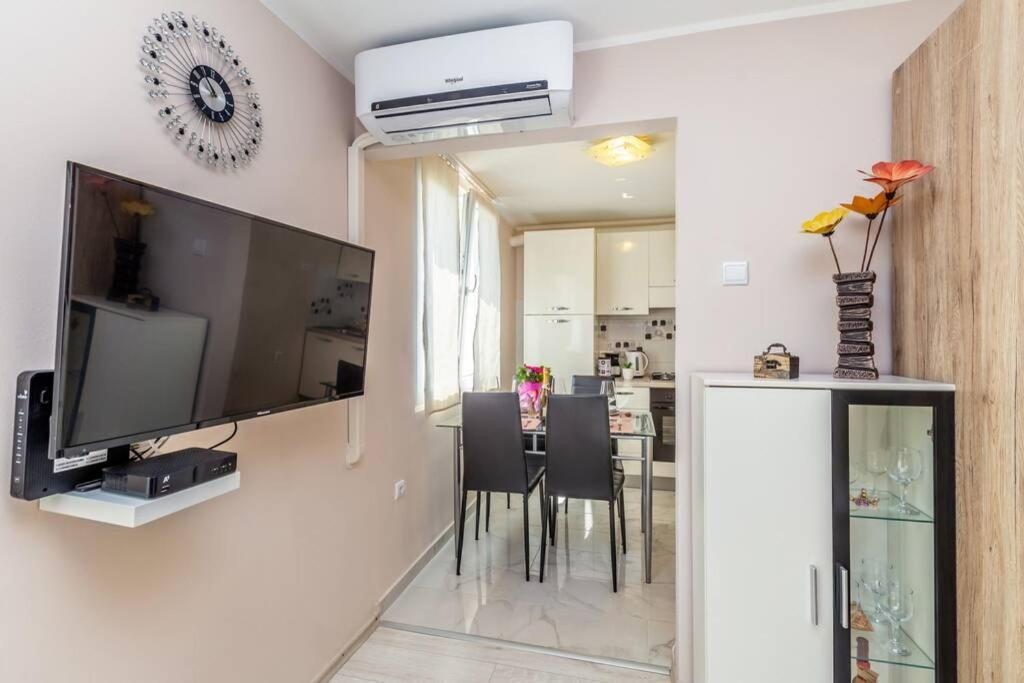 Crystal Apartment Rijeka Bagian luar foto